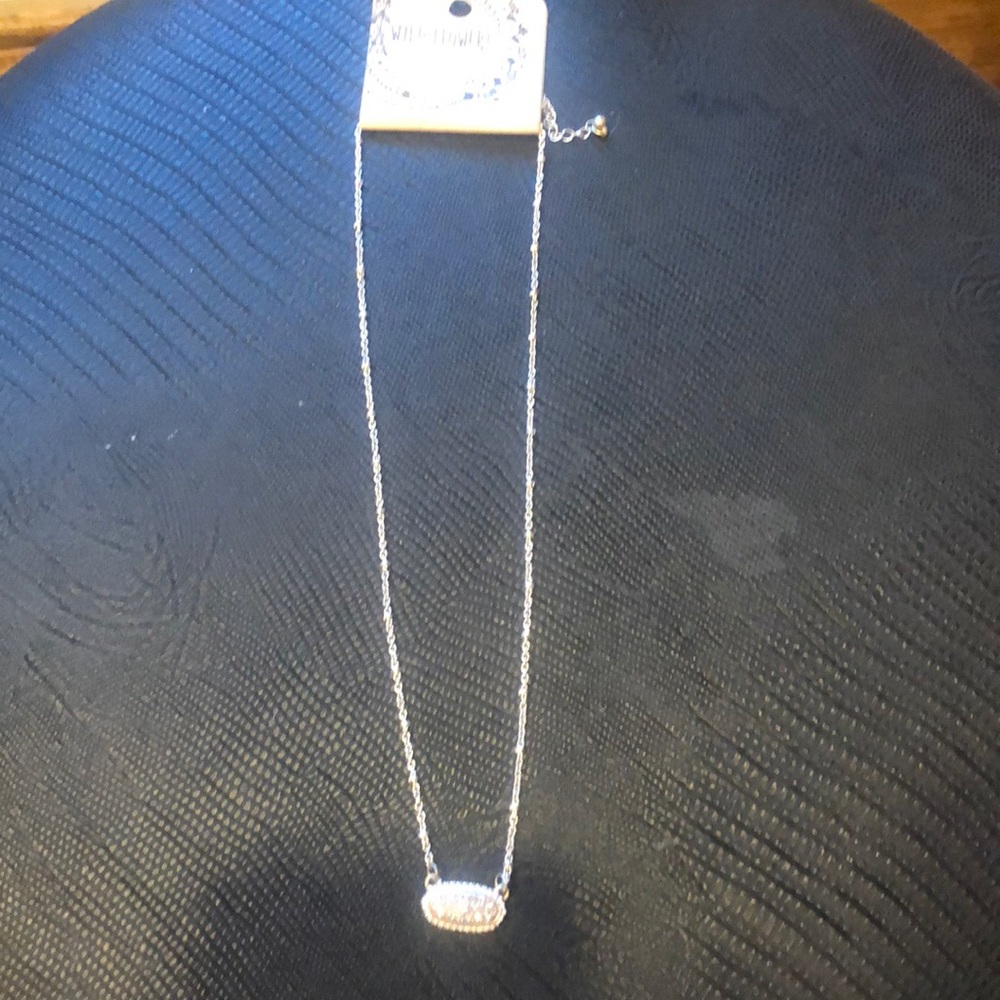 Necklace - Picture 2 of 3
